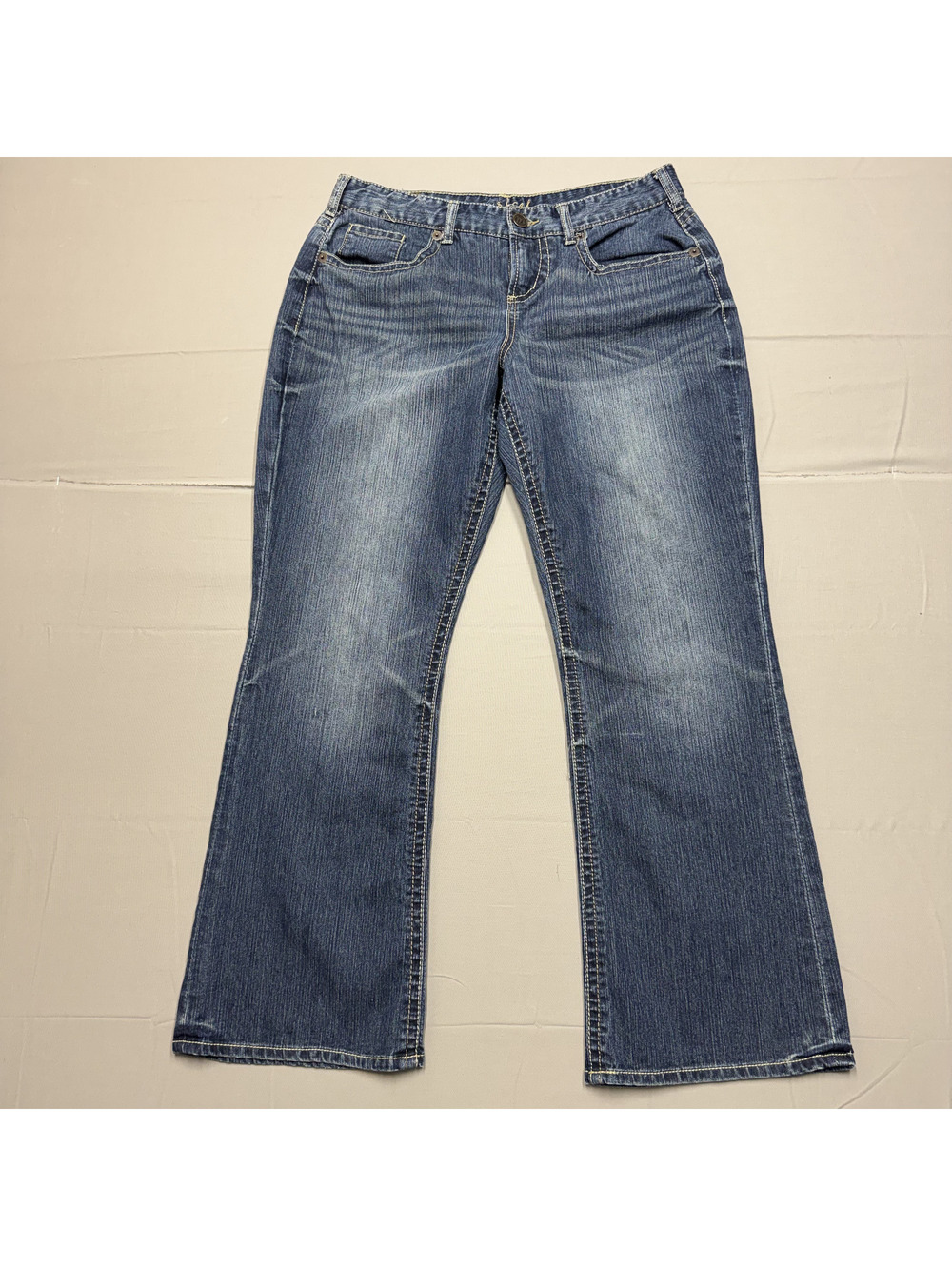 Maurices Womens Bootcut Jeans Stretch Flap Pocket Size 8 Short Blue Y2K Boho